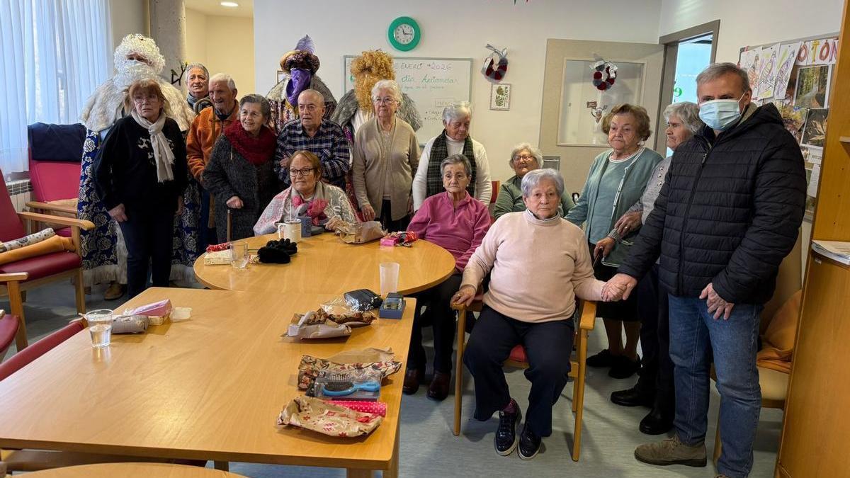 Los Reyes Magos en Centro de Día de Arriondas.
