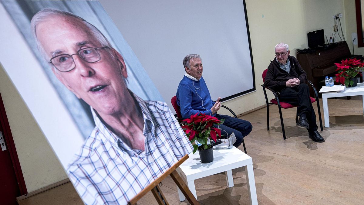 Escribano, a l'esquerra, amb Carreté, a l'acte d'aquest divendres a la Sala Sindicat