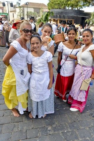 Procesión y romería de la fiesta de Las Marías