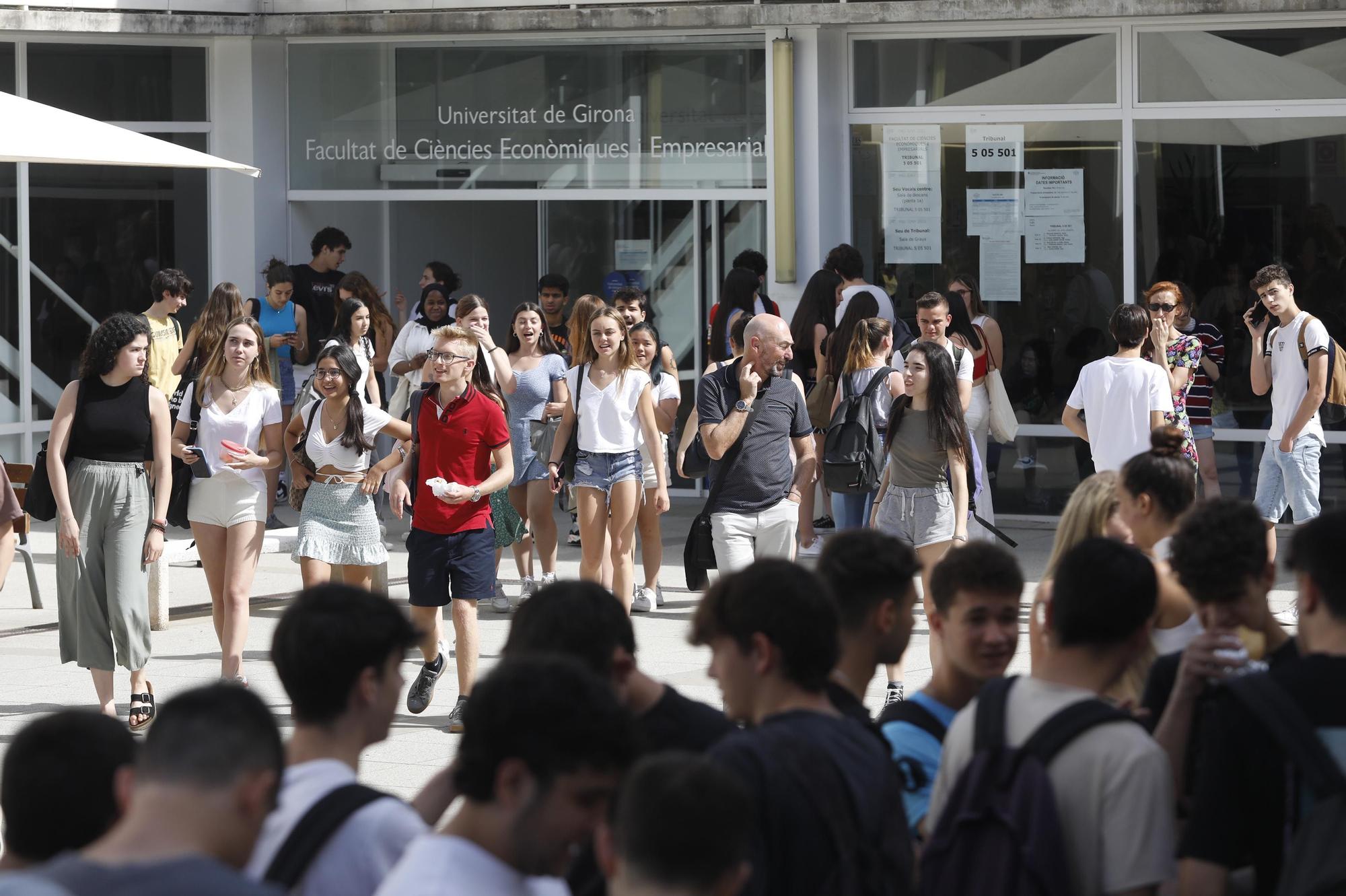 Primera jornada de les PAU a Girona