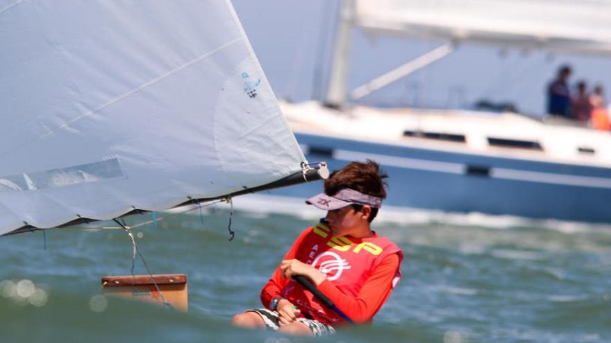 David Santacreu llega a Campoamor con la medalla de plata lograda hace apenas una semana en el Europeo de Holanda