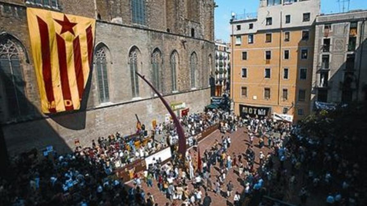 La Diada del Onze de Setembre en el Fossar de les Moreres.