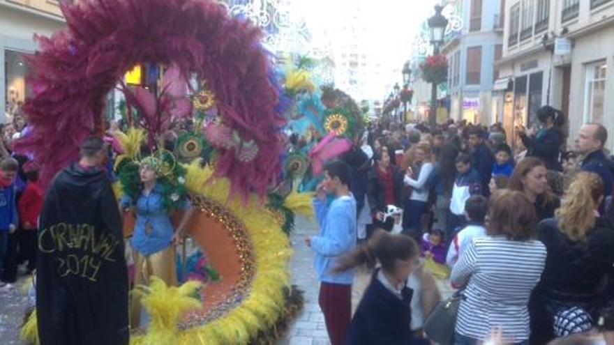 El Gran Desfile de Carnaval recorre el centro.