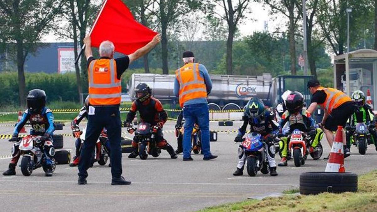 Sid Veijer (33), piloto de 7 años fallecido recientemente, en una carrera pasada.