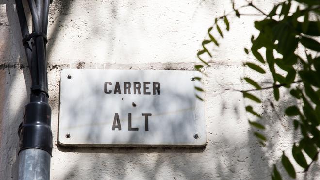 Barcelona estrena un callejero virtual para consultar los nombres antiguos y proponer cambios