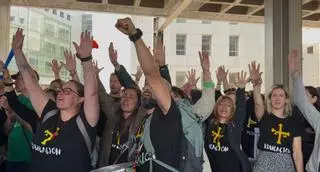 La educación levanta la huelga tras lograr 45 millones para mejoras laborales y salariales: estas son las 37 medidas del pacto