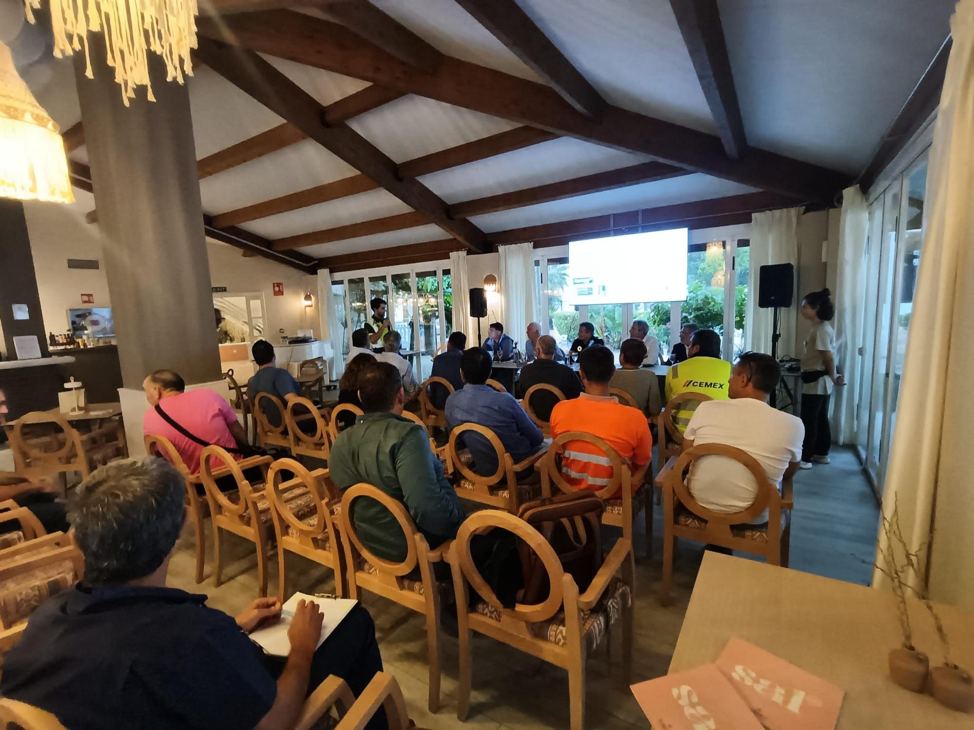 FOTOS | La jornada de seguridad vial en Playas de Muro, en imágenes