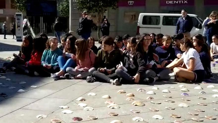 Las participantes en el acto, esta mañana // María López