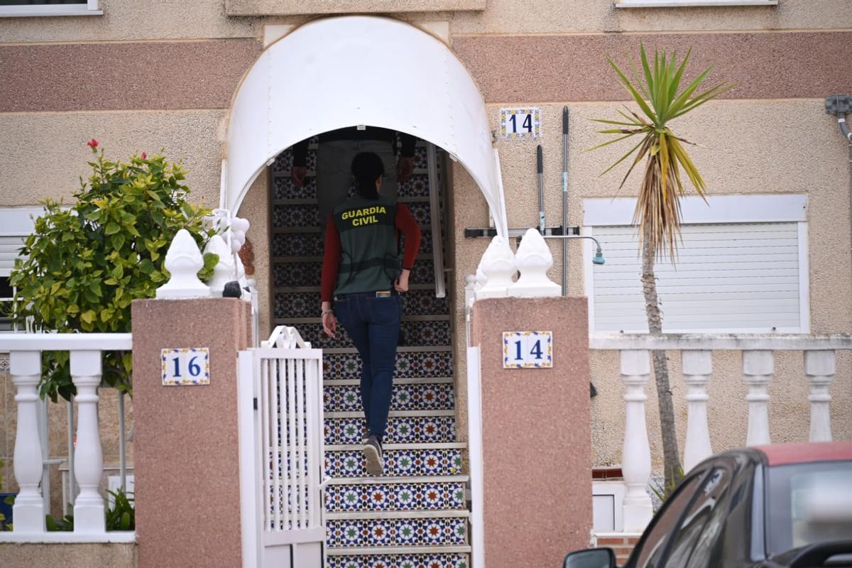 Crimen en Torrevieja: un hombre mata a su hija de 3 años