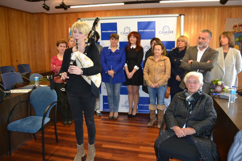 Cambre rinde homenaje a la mujer en su día