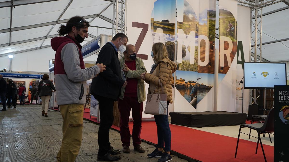 GALERÍA | El ecoturismo se vende en la feria Naturcyl