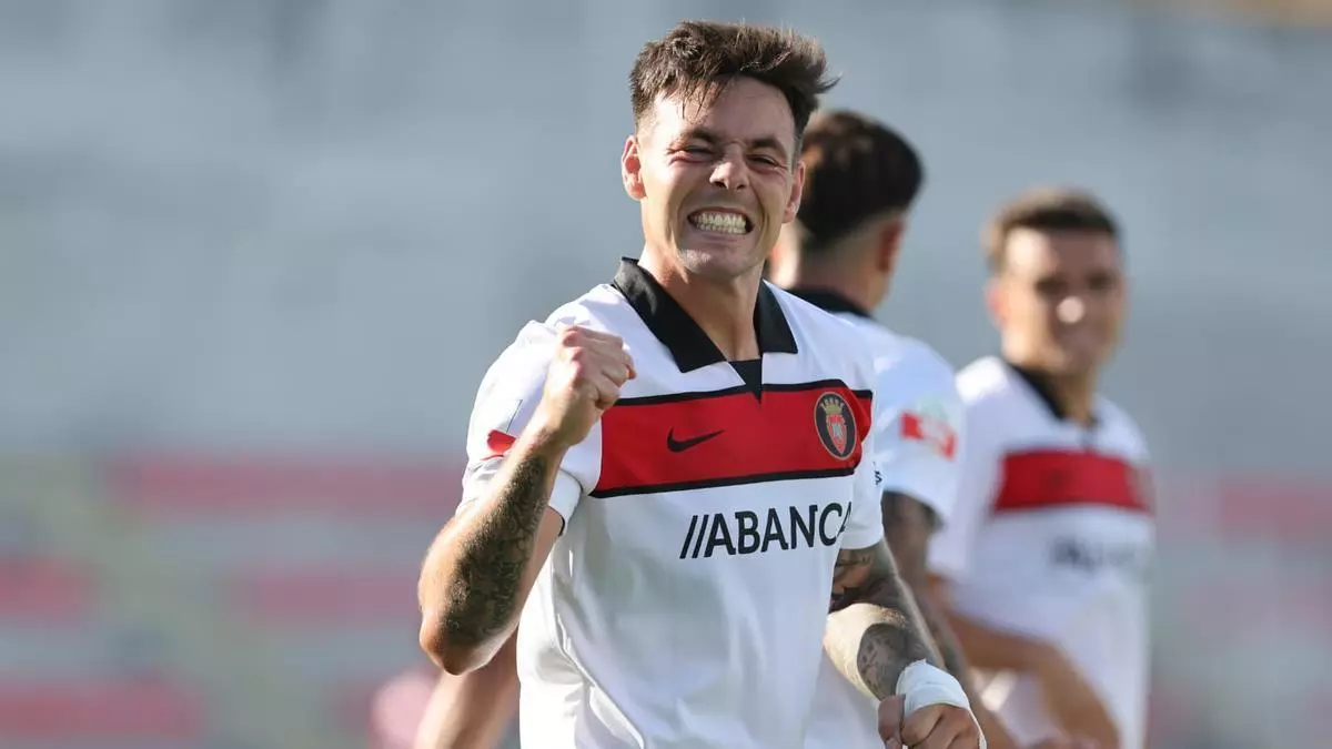 Max Svensson: "Fui a Riazor, quería vivir un partido del Dépor en Primera, la afición es una locura"