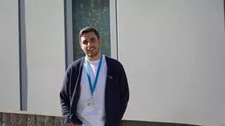 Alejandro Criado, investigador de A Coruña en el proyecto europeo que busca detectar la endometriosis a través del flujo menstrual: "Buscamos un prototipo que funcione a nivel de laboratorio"