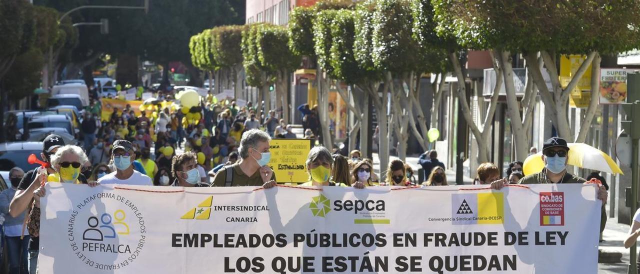 Manifestación de empleados públicos contra el abuso de la temporalidad.