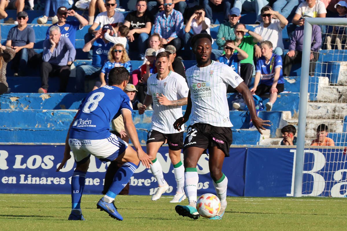 El Linares-Córdoba CF, en imágenes