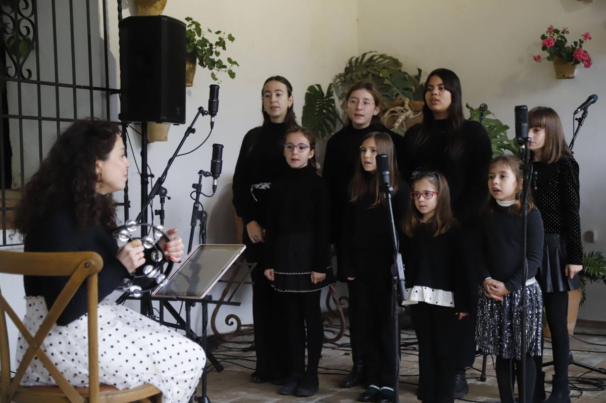 A.J.González Córdoba Viana Canta en Navidad en el Palacio de Viana patio de Columnas. Los conciertos empezarán a las Escolanía Profesional de Córdoba