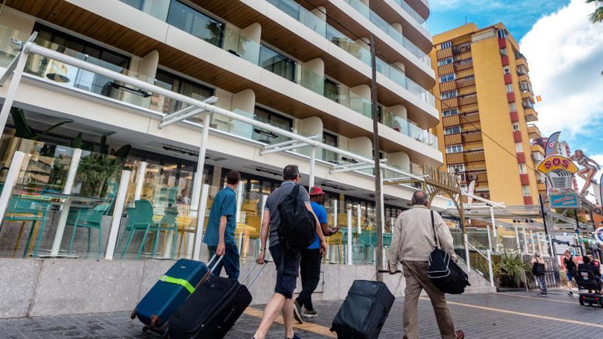 Benidorm mantendrá el 71,2% de la planta hotelera abierta en invierno