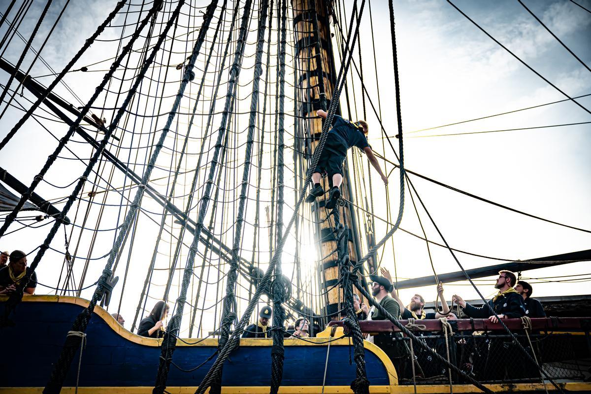 El Götheborg de Suecia, el velero más grande del mundo, recala en Barcelona