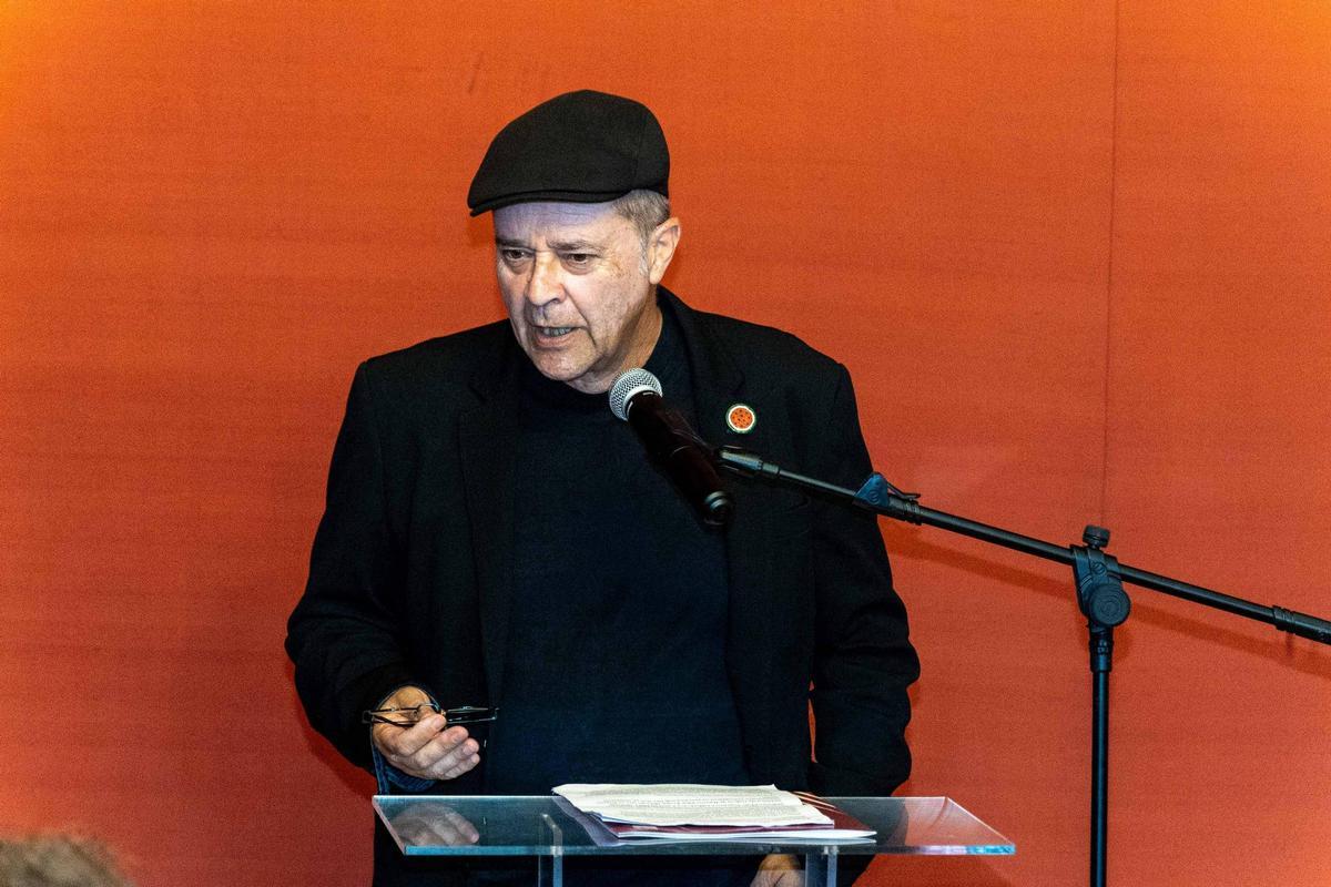 Ánxel Casal continúa a «romper o silencio»