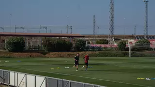 Joan Jordán trabaja al margen y Nianzou y Akor Adams regresan en la quinta sesión de Almeyda