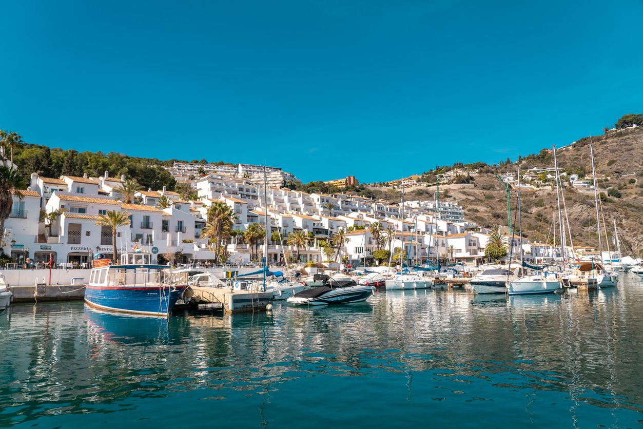 Puerto en La Herradura, Granada