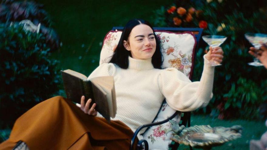 Emma Stone en ‘Pobres criaturas’, cinta que abre la programación.
