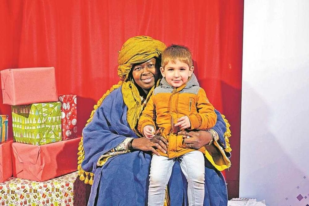Els nens visiten el patge dels Reis Mags d'Orient - Fotos del 4 de gener de 2020