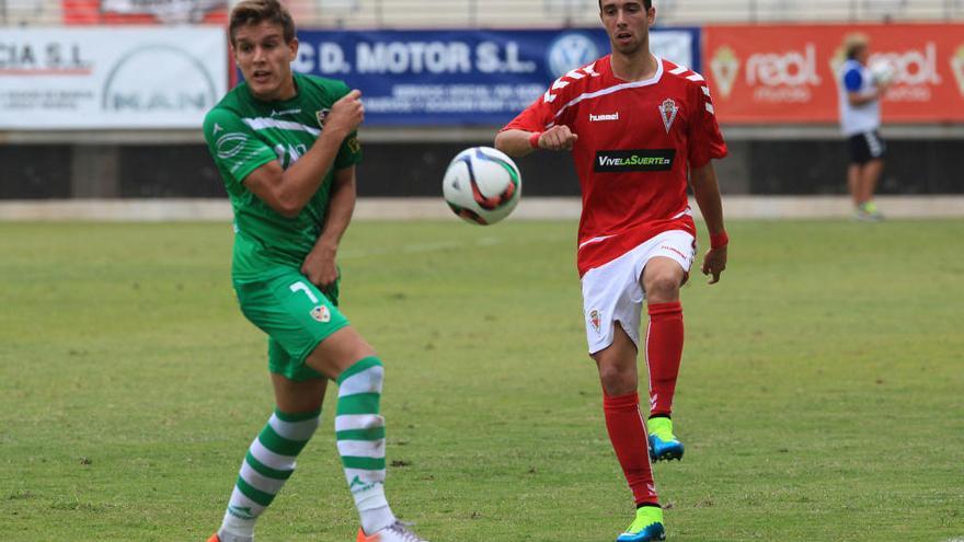 El Murcia perdona al Linares