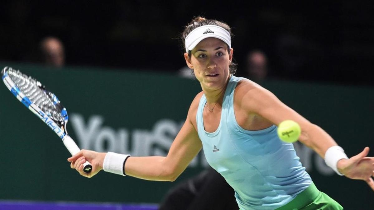 Garbine Muguruza, durante su partido contra Karolina Pliskova en Singapur.