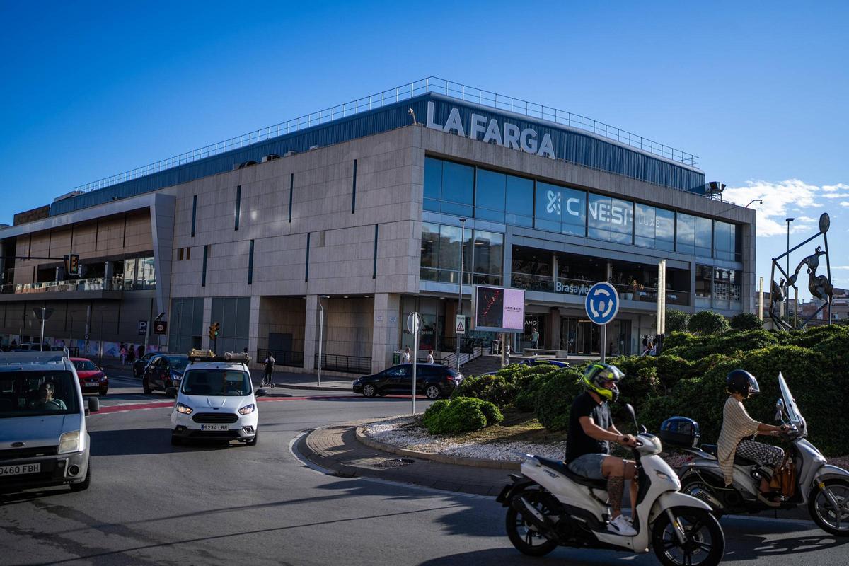 Vista del centro comercial La Farga
