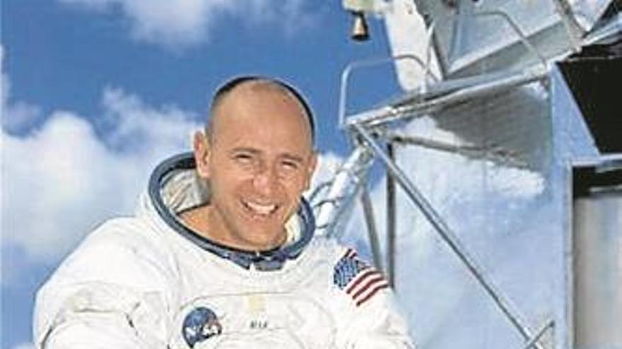 Fallece Alan Bean, el cuarto astronauta en pisar la Luna