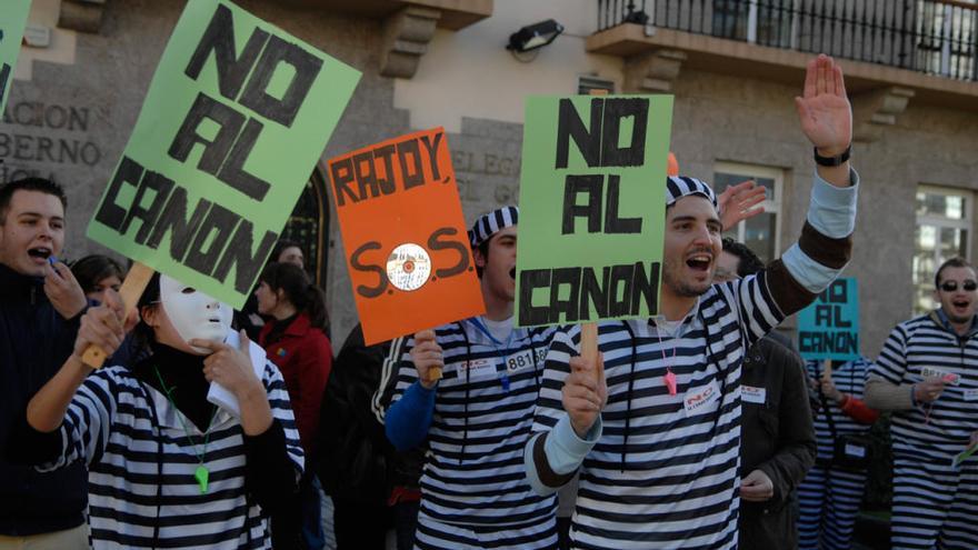 Protesta contra el canon digital // Archivo