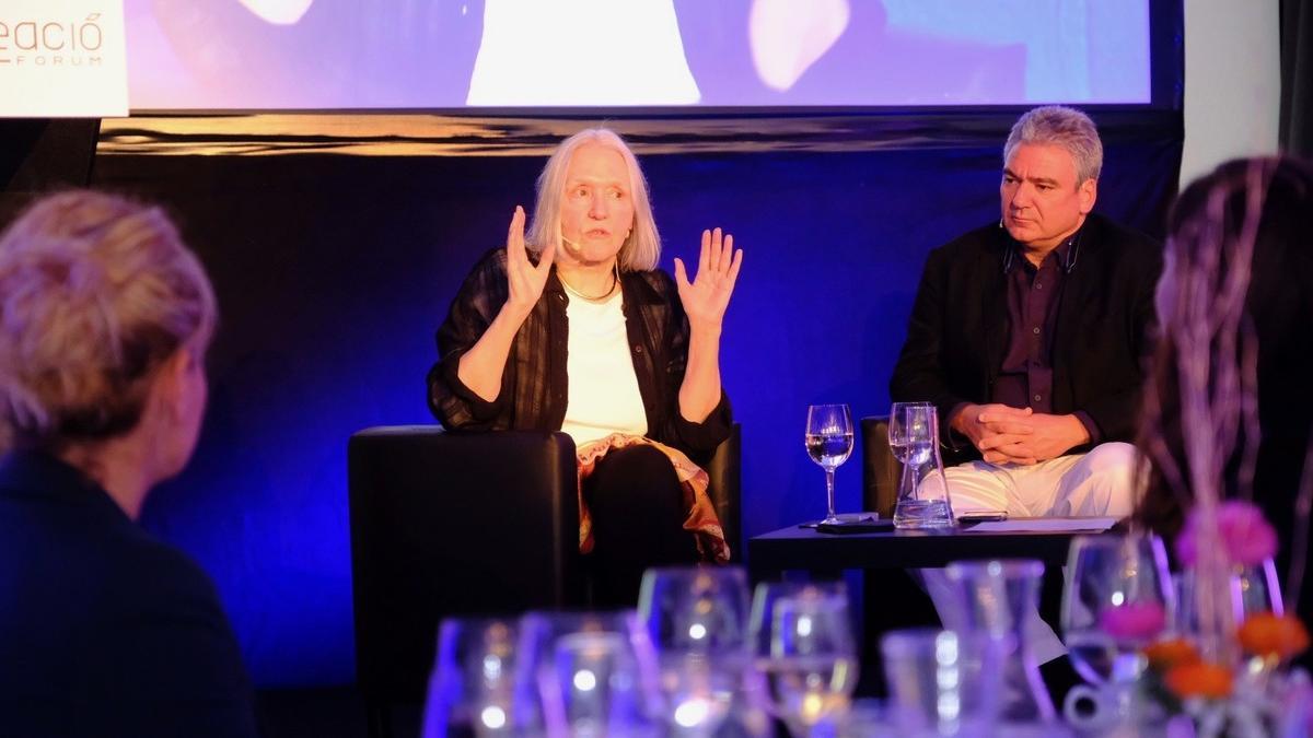 La socióloga Saskia Sassen y el arquitecto Luis Vidal debatieron sobre ciudades y globalización en el Cornellà Creació Fòrum