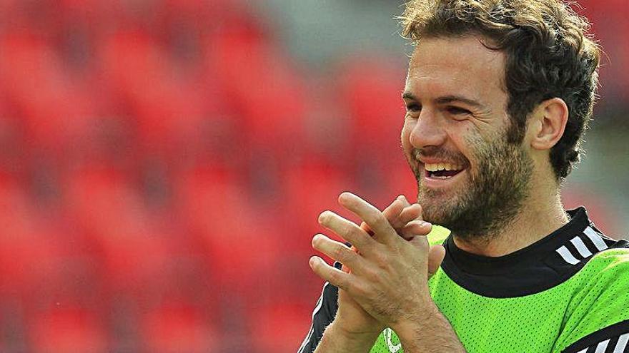 Mata confiensa quién fue su ídolo valencianista de la infancia