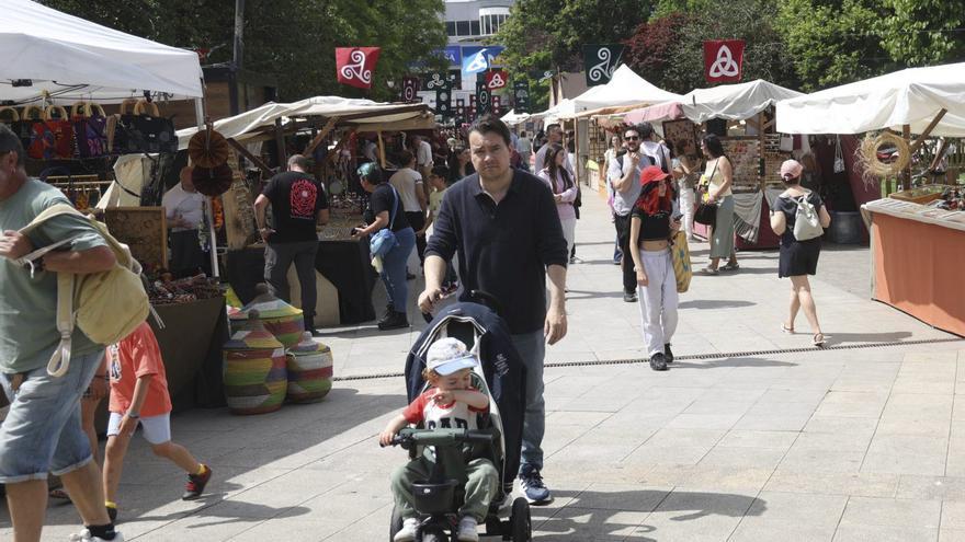 Santa Rita encara su despedida entre música, feria y vermú