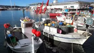 Los pescadores de La Ràpita, en Tarragona, se suman a la protesta en contra de los recortes en la actividad que quiere Europa