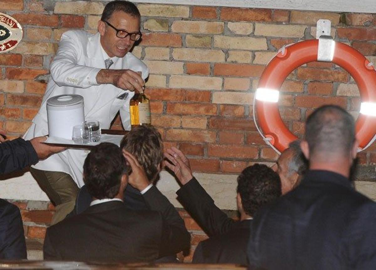 George Clooney en el barco