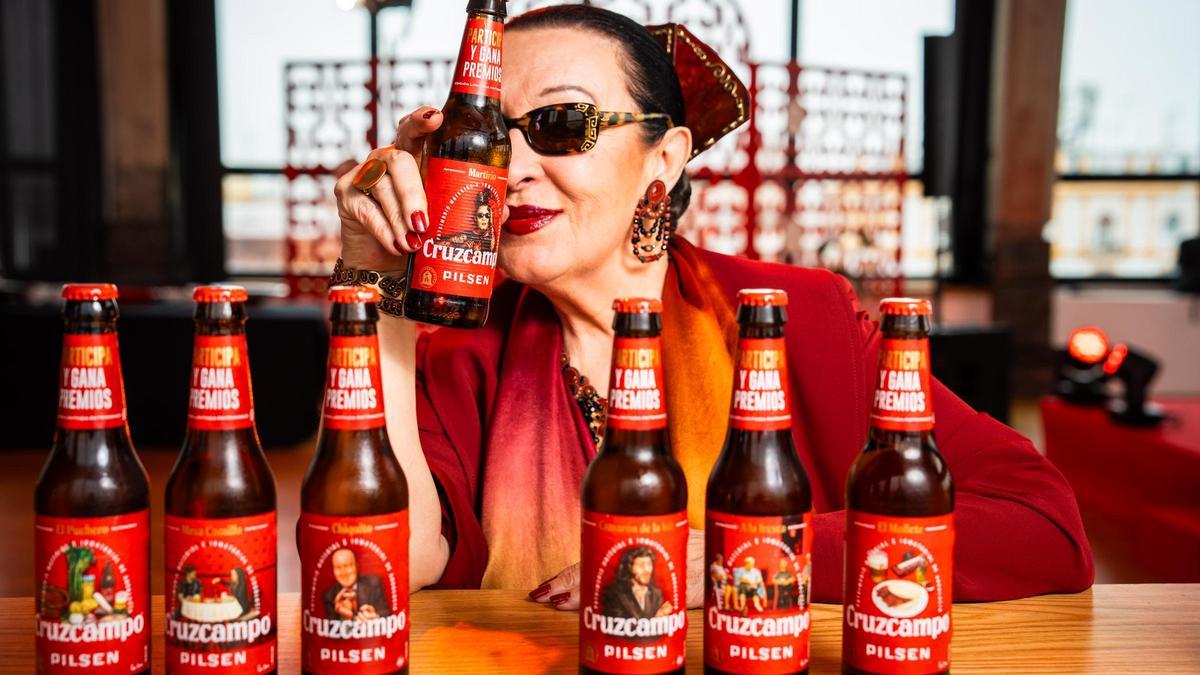 Maribel Quiñones Martirio, en una imagen promocional de la campaña 'Patrimonio' de Cruzcampo.