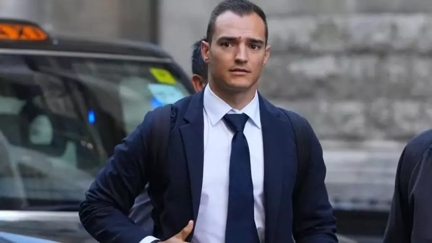 Álex Palou pierde el juicio contra McLaren y tendrá que pagar 10 millones