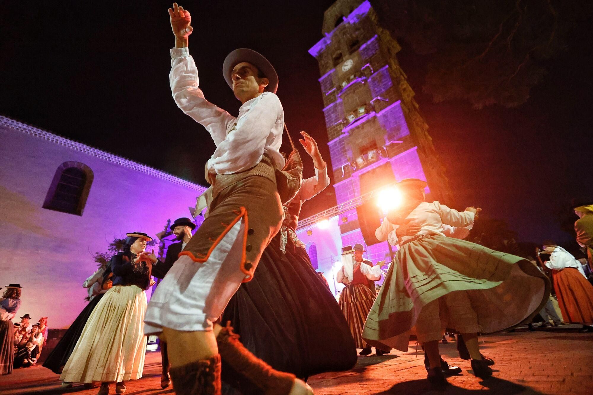 Baile de Magos de San Benito
