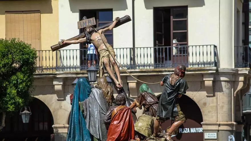 El choque de uno de los pasos de Jesús nazareno
