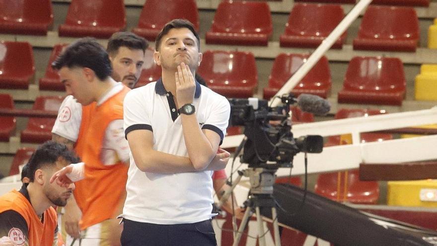 El Córdoba Futsal no renueva a Emanuel Santoro y a