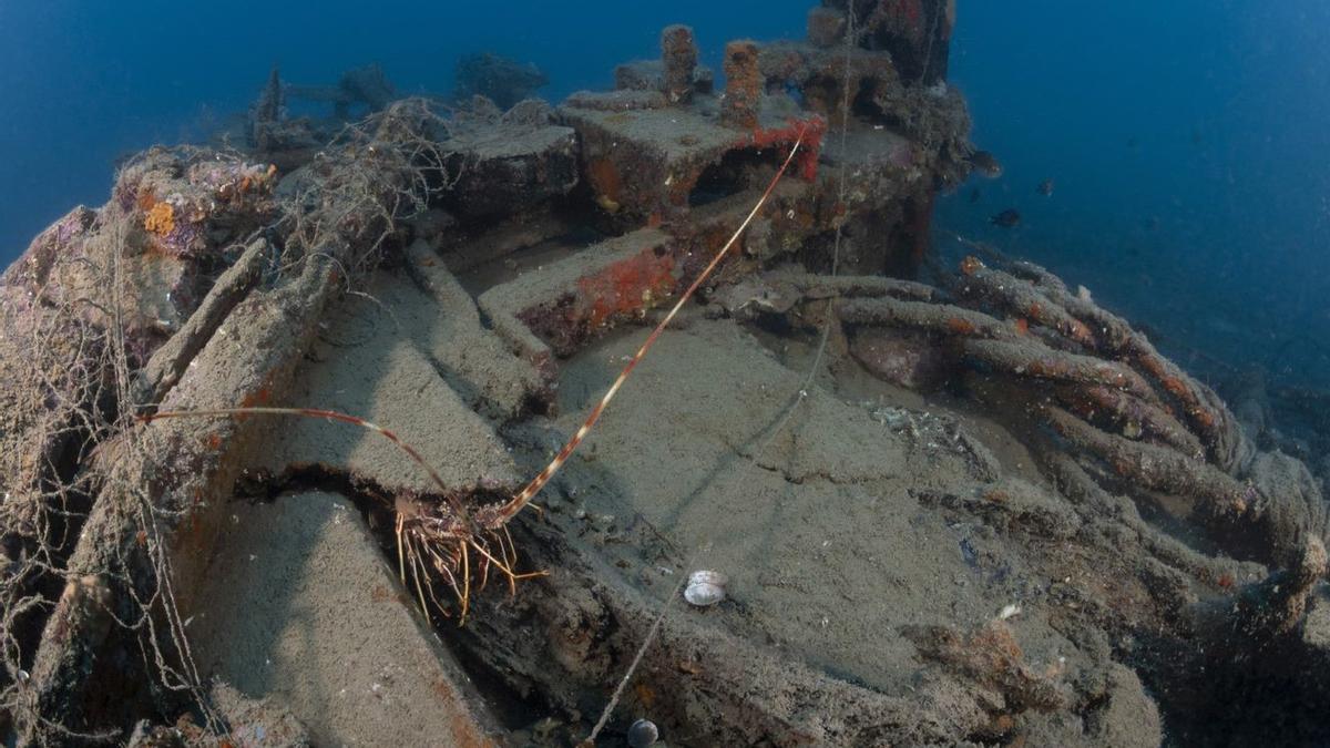 Derelicte del fons marí de Roses.