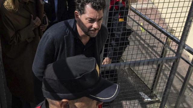 Jonathan Andic surt dels jutjats de Martorell, el 19 de maig.  | ZOWY VOETEN