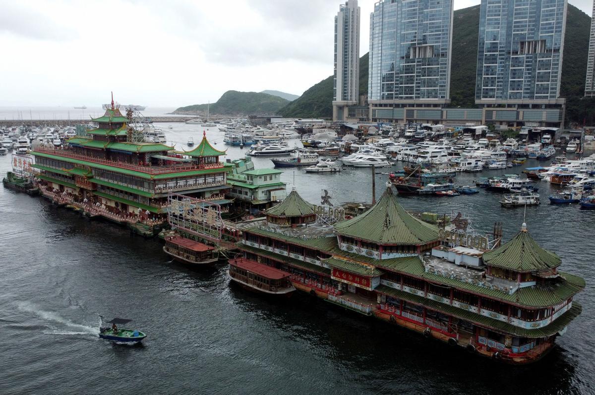 El restaurante flotante Jumbo, ya cerrado, en Hong Kong