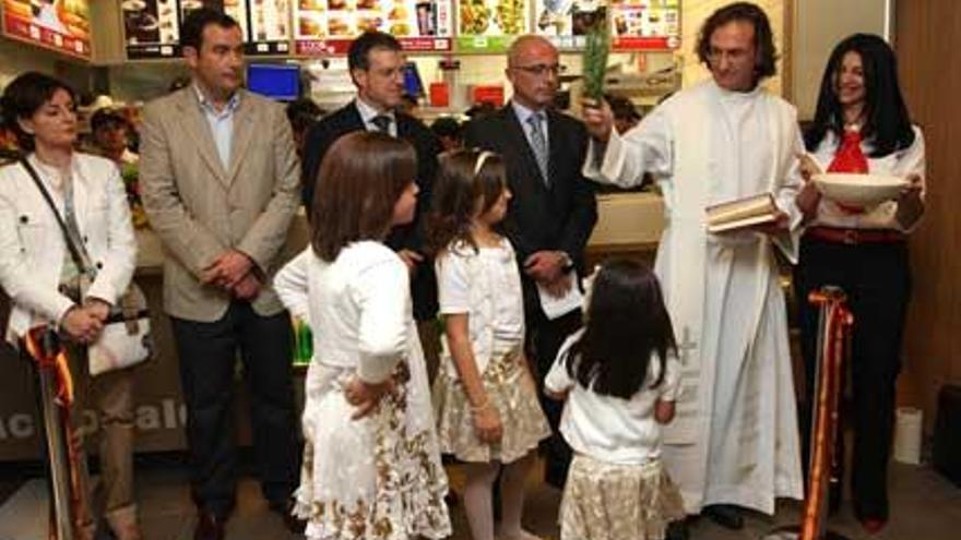 Inauguración del restaurante McDonald&#039;s de Alcoy, en la tarde de ayer