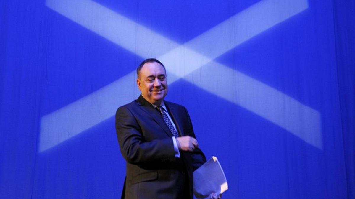 Alex Salmond cree que el resultado del 27-S debe impulsar un referéndum en Catalunya