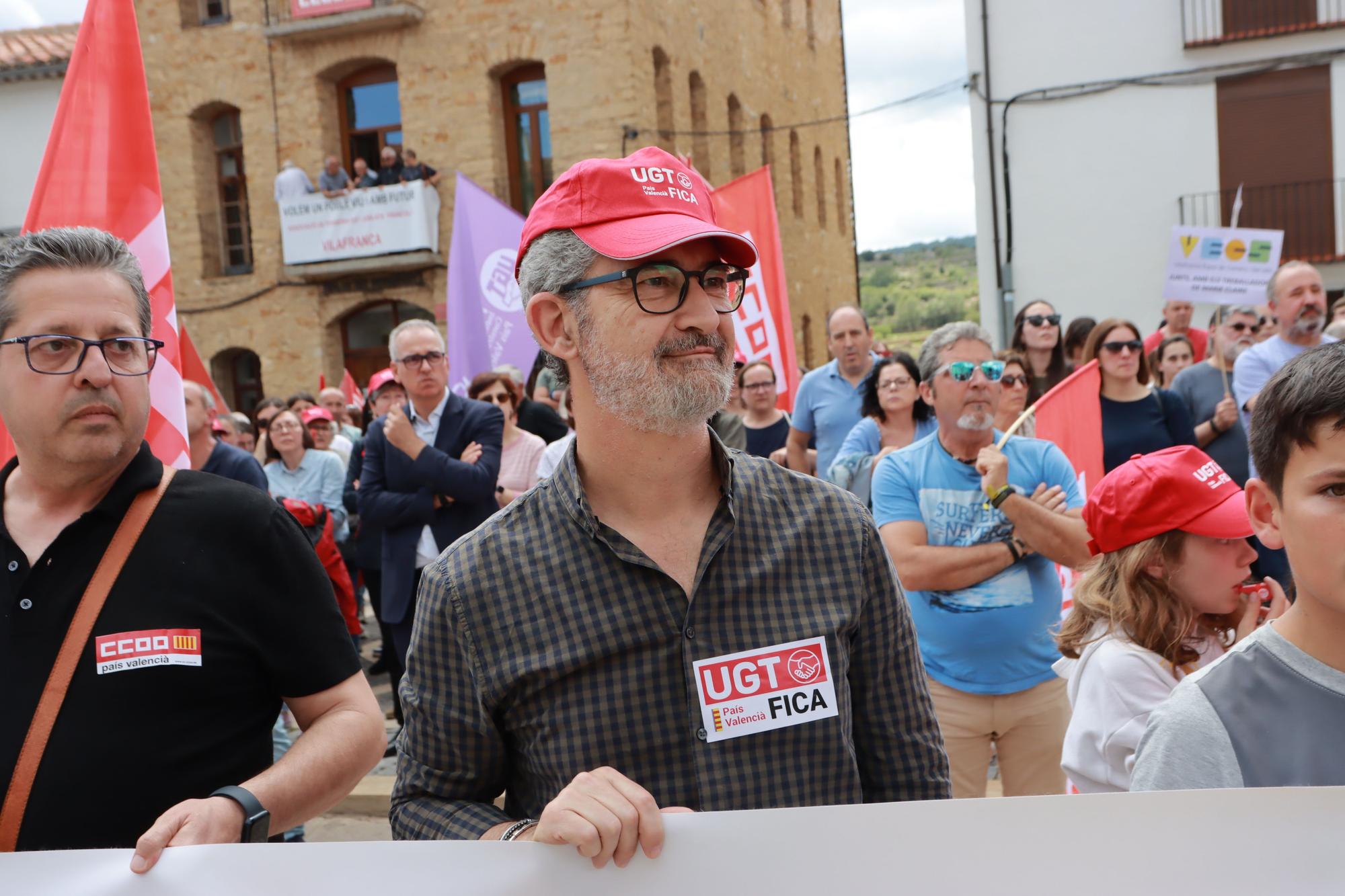 Galería de fotos: 2.000 personas claman por una solución ante el inminente cierre de Marie Claire