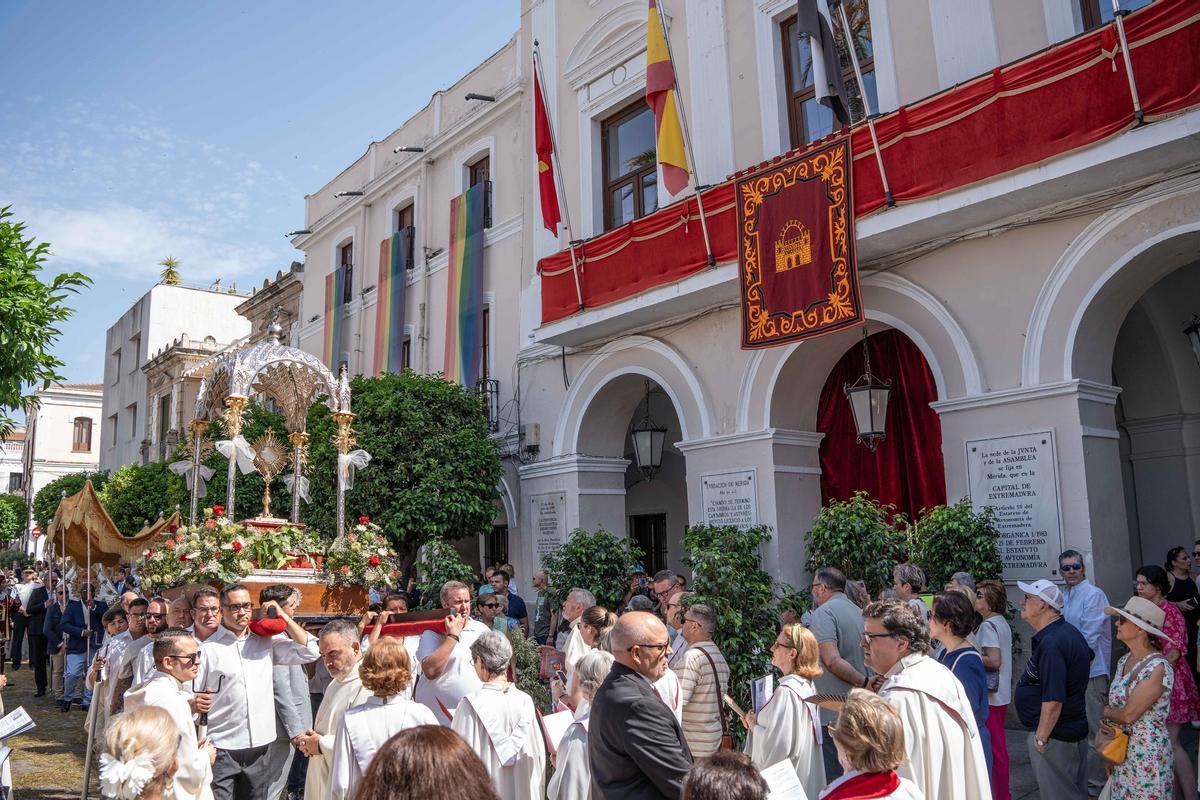 Así ha sido el Corpus de Mérida: las imágenes
