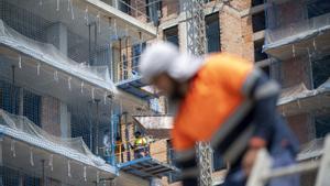 Municipis i comunitats es llancen a la creació de pisos de lloguer assequible